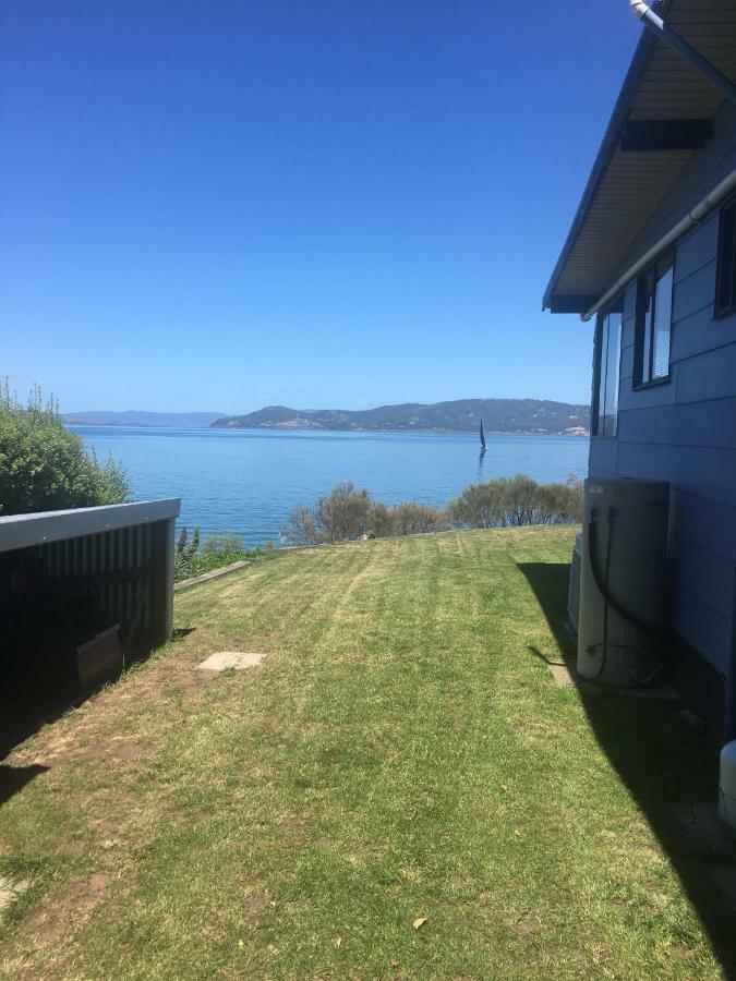 Beach Buoy Opossum Bay South Arm Extérieur photo